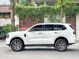 Xe Ford Everest Titanium Plus 2.0L 4x4 AT 2025