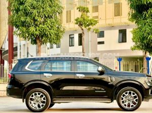 Xe Ford Everest Titanium 2.0L 4x2 AT 2023