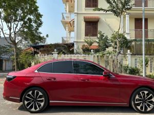 Xe VinFast Lux A 2.0 Premium 2.0 AT 2019