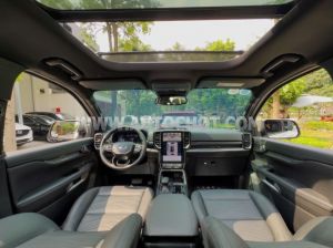 Xe Ford Everest Titanium Plus 2.0L 4x4 AT 2024