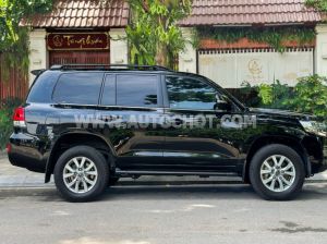 Xe Toyota Land Cruiser 4.6 V8 2019