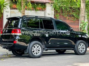 Xe Toyota Land Cruiser 4.6 V8 2019