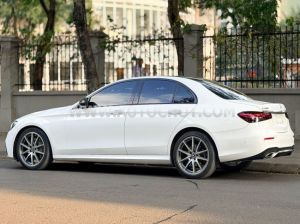 Xe Mercedes Benz E class E300 AMG 2022
