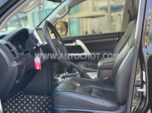 Xe Toyota Land Cruiser 4.6 V8 2019
