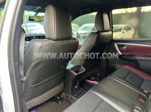 Xe Toyota Fortuner Legender 2.4L 4x2 AT 2022