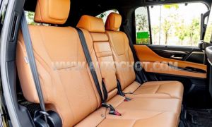 Xe Lexus LX 600 Urban 2023