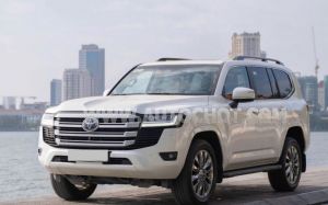 Xe Toyota Land Cruiser 3.5 V6 2025