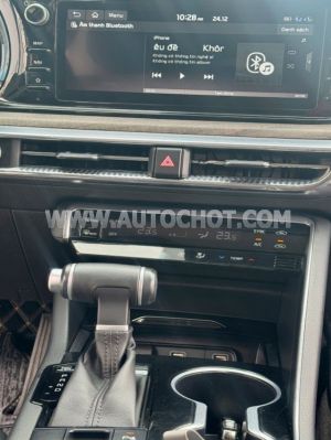 Xe Kia K5 Luxury 2.0 AT 2022