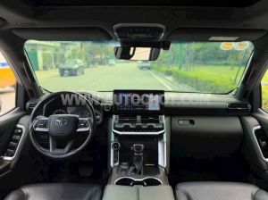 Xe Toyota Land Cruiser 3.5 V6 2022