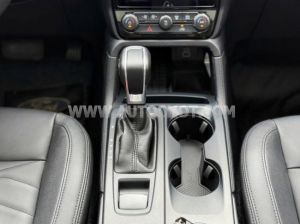 Xe Ford Everest Titanium 2.0L 4x2 AT 2024