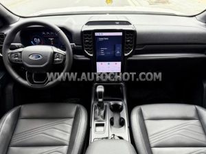 Xe Ford Everest Titanium 2.0L 4x2 AT 2024