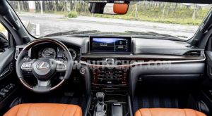 Xe Lexus LX 570 2016