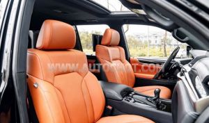 Xe Lexus LX 570 2016