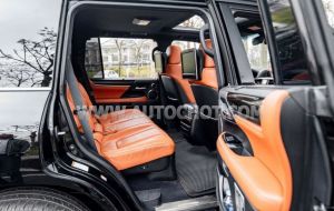 Xe Lexus LX 570 2016