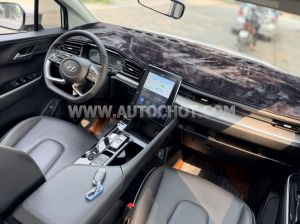 Xe Hyundai Custin Đặc Biệt 1.5T 2023