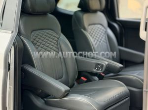 Xe Hyundai Custin Đặc Biệt 1.5T 2023