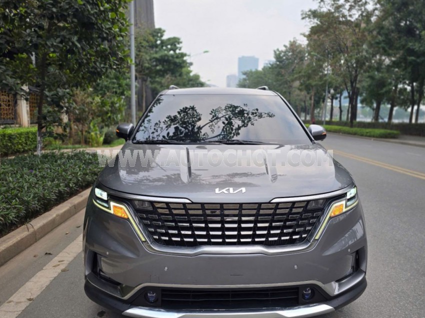 Kia Carnival Premium 2.2D 2022