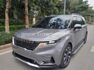 Xe Kia Carnival Premium 2.2D 2022