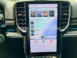 Xe Ford Everest Wildtrak 2.0L 4x4 AT 2023