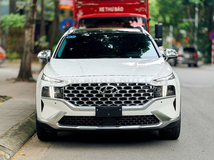 Xe Hyundai SantaFe Cao cấp 2.2L HTRAC 2022