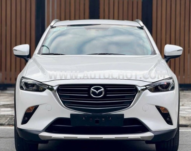 Mazda CX3 Luxury 1.5 AT 2024