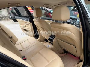 Xe BMW 5 Series 520i 2016