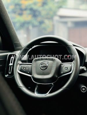 Xe Volvo XC40 Ultimate B5 AWD 2023