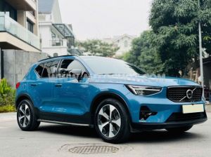 Xe Volvo XC40 Ultimate B5 AWD 2023
