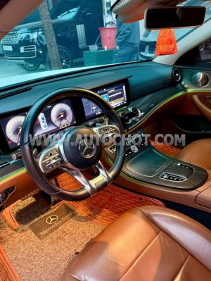 Xe Mercedes Benz E class E300 AMG 2017