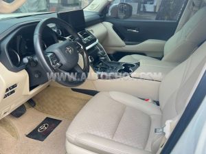 Xe Toyota Land Cruiser 3.5 V6 2024