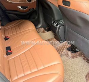 Xe Mercedes Benz GLC 250 4Matic 2016