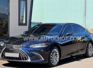 Xe Lexus ES 250 2025