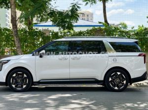 Xe Kia Carnival Signature 2.2D 2024