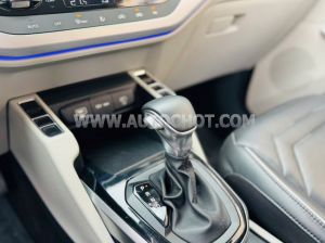 Xe Kia Carens 1.5G Luxury 2024