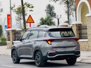 Xe Kia Carens 1.5G Luxury 2024