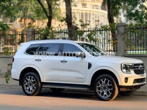 Xe Ford Everest Titanium Plus 2.0L 4x4 AT 2023