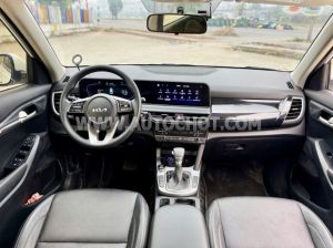 Xe Kia Seltos Deluxe 1.5 AT 2024