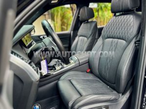 Xe BMW X7 xDrive40i M Sport 2022