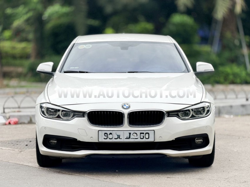 BMW 3 Series 320i 2018