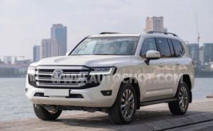 Xe Toyota Land Cruiser 3.5 V6 2025