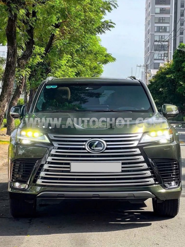 Lexus LX 600 Urban 2025
