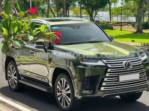 Xe Lexus LX 600 Urban 2025