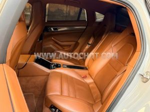 Xe Porsche Panamera 3.0 V6 2019