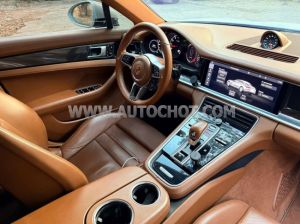 Xe Porsche Panamera 3.0 V6 2019