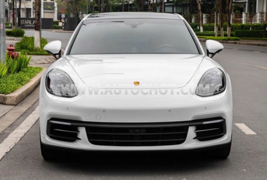 Xe Porsche Panamera 4 Executive 2018