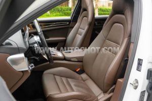 Xe Porsche Panamera 4 Executive 2018