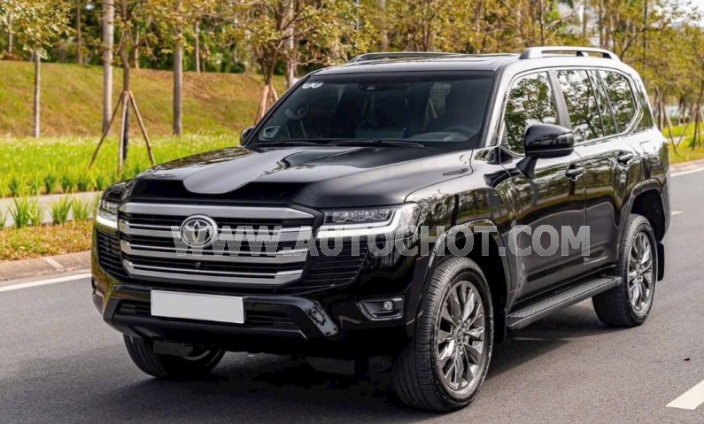 Xe Toyota Land Cruiser 3.5 V6 2025