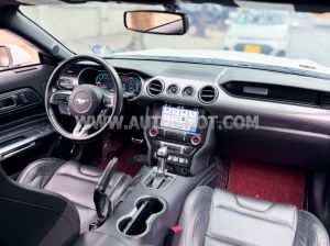 Xe Ford Mustang EcoBoost Fastback 2018