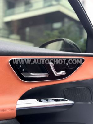 Xe Mercedes Benz GLC 200 4Matic 2023