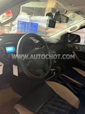 Xe Ford Ranger XLS 2.2L 4x2 AT 2019